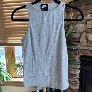 Nike Women's Heather Gray Tank Top SMALL